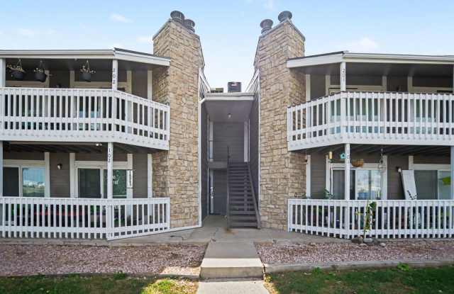 3-Bedroom Top-Floor Condo with Private Patio & 2 Assigned Parking Spots photos photos