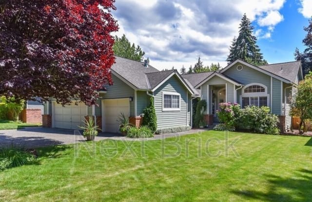 12629 NE 107th Place - 12629 Northeast 107th Place, Kirkland, WA 98033