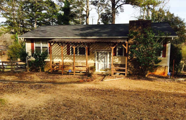 1025 Old Mill Road - 1025 Old Mill Rd, Anniston, AL 36207