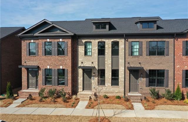 252 Linestowe Drive - 252 Linestowe Dr, Belmont, NC 28012