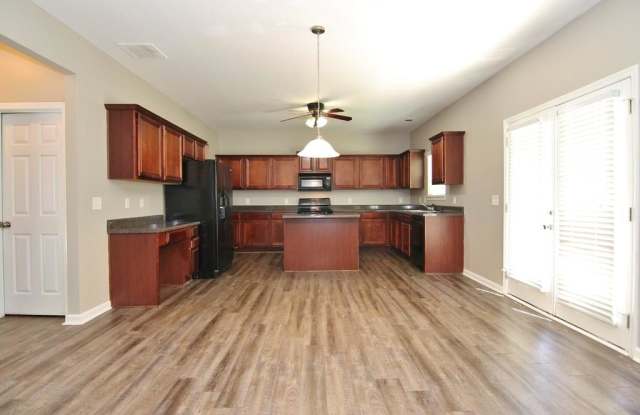 2160 Mina Lane Drive Gallery 3