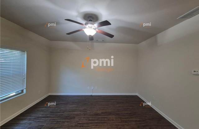 1236 Faye Court Gallery 4
