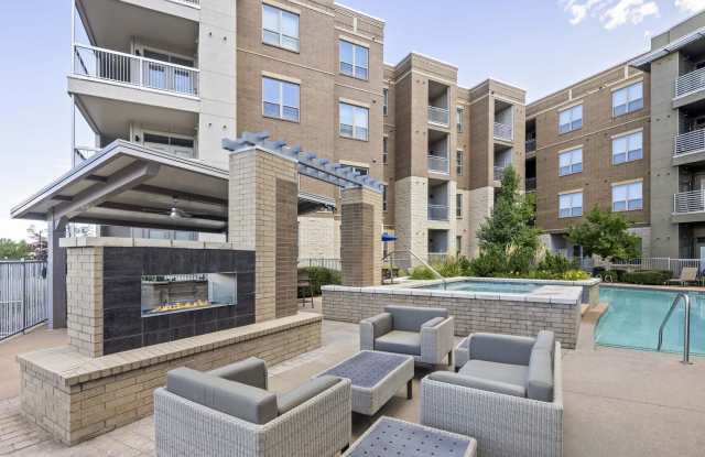 Camden Lincoln Station photos photos