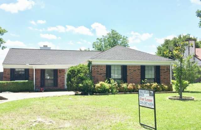 118 Southerland - 118 Southerland Avenue, Mesquite, TX 75150