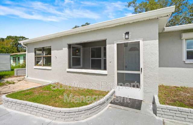1382 Lakewood Drive Gallery 2