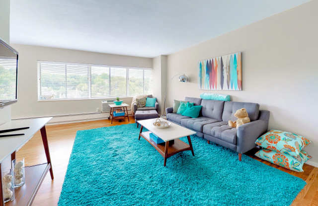 4821 Roanoke Parkway Gallery 2