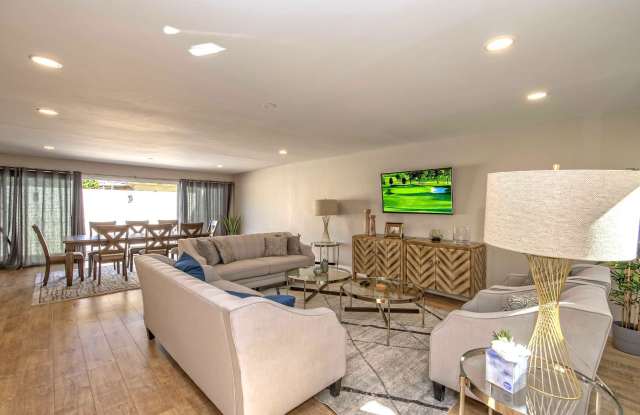7842 E Mackenzie Dr Scottsdale, AZ 85251 photos photos