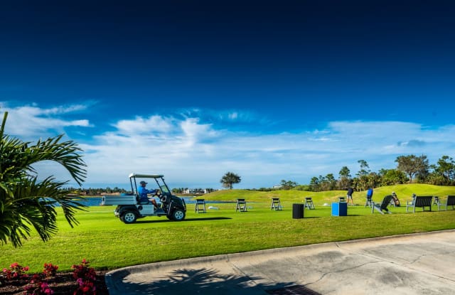 TURNKEY FURNISHED SEASONAL / SHORT TERM RENTAL- GOLF MEMBERSHIP INCLUDED photos photos