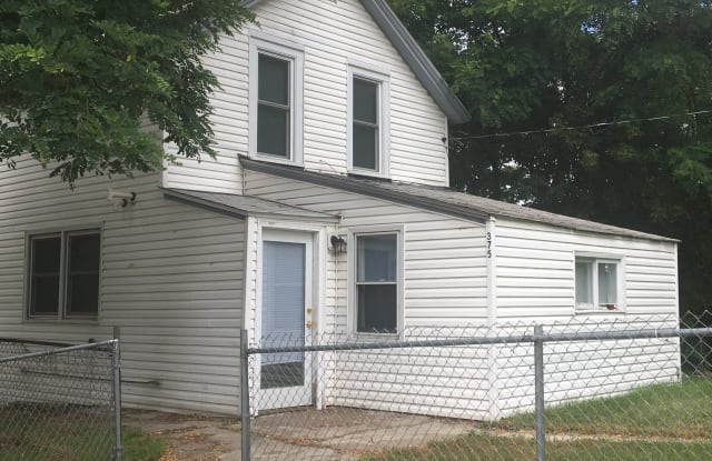 375 Hawthorne Ave E - 375 East Hawthorne Avenue, St. Paul, MN 55130