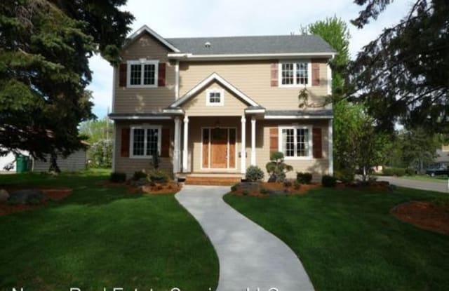 5945 Fairfax Ave - 5945 Fairfax Avenue, Edina, MN 55424