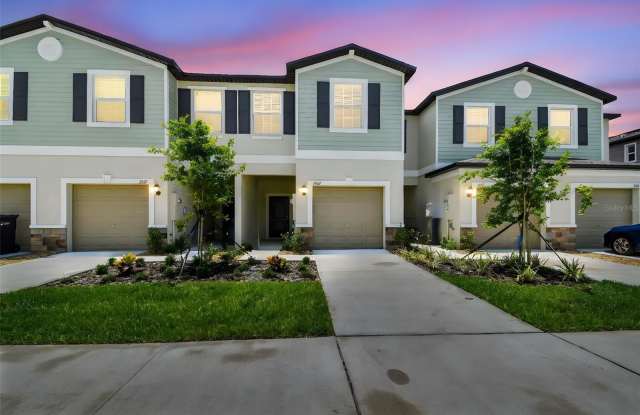 2665 BUTTERCUP LUCINE Lane Gallery 2