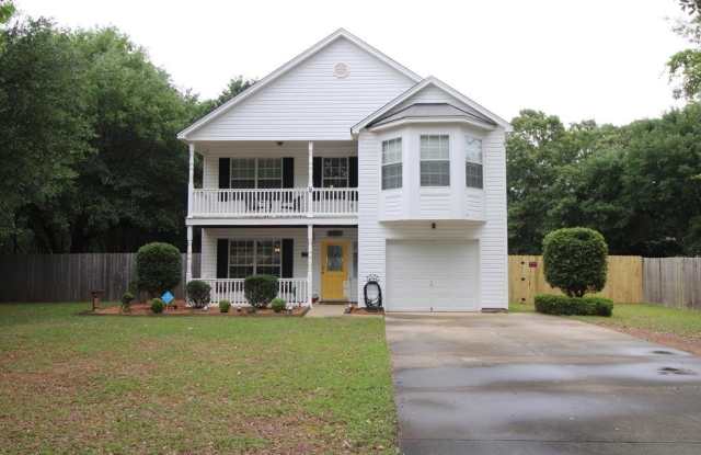 1425 Mayfield Drive Gallery 1