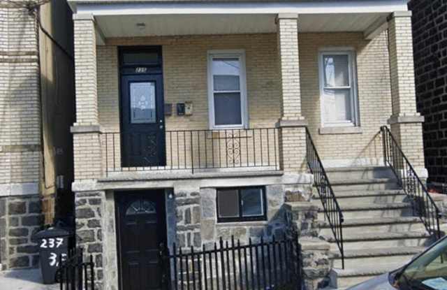 235 Oakdene Avenue photos photos