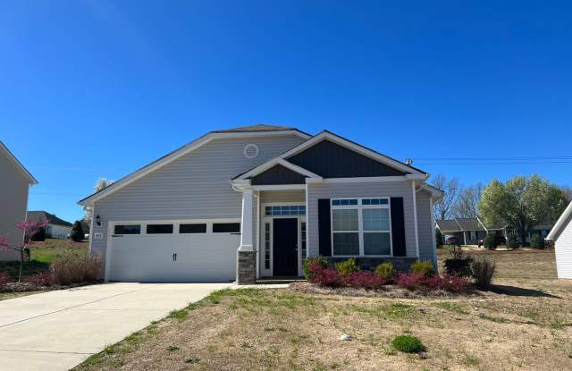 3 bedroom 2 bathroom house with office- Beason Creek Development- Lawn care included! photos photos
