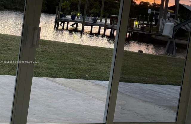 12065 Boat shell dr photos photos 12065 Boat shell dr photos photos