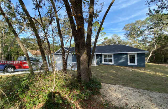 Custom Home - Desirable Citrus Springs Neighborhood 3/2/2 **Won't Last** Gallery 3