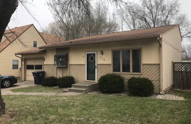 2116 Halls Lndg - 2116 Halls Landing, Manhattan, KS 66502