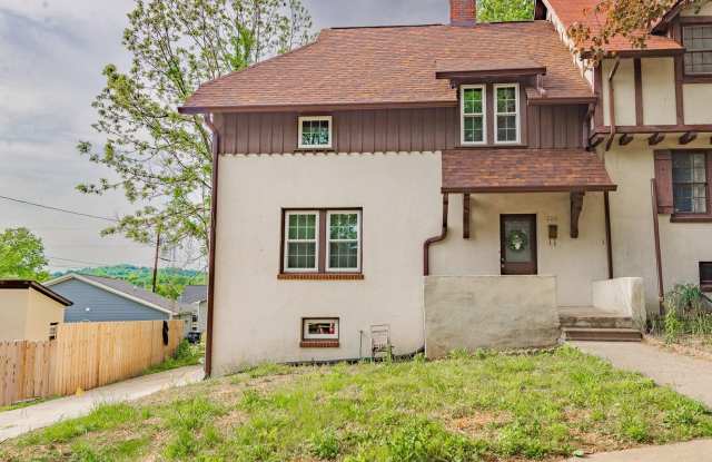 3 Bedroom/1 Bath Townhouse - Kingsport, TN photos photos