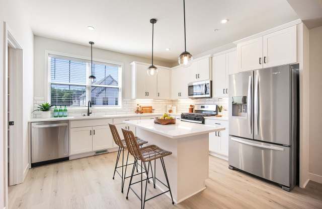 Foxtail Hollow Townhomes photos photos