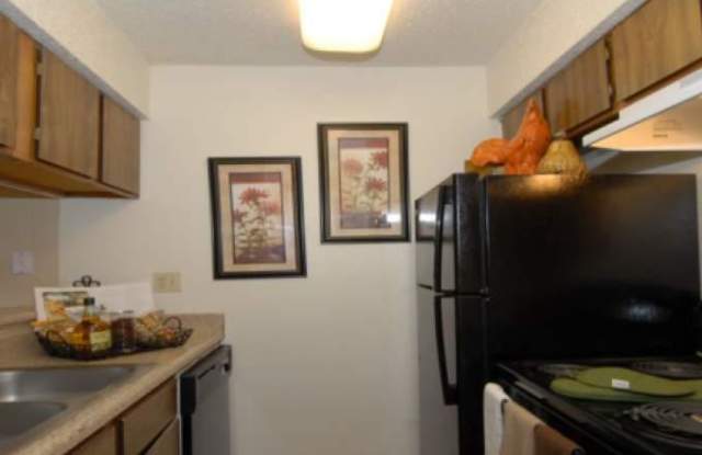 2432 Wickersham Ln Gallery 4