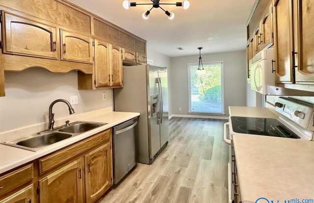 7520 Clubfield Drive Gallery 4