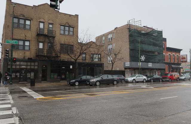 1404 North Ashland Avenue photos photos
