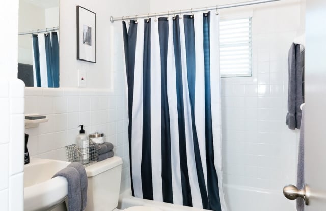 Myrtle Street Apartments photos photos