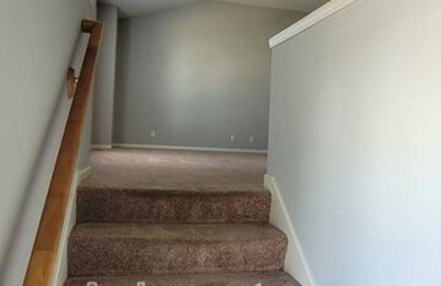 18518 Mulberry Ct Gallery 4