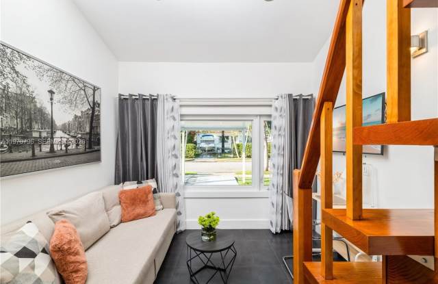 1880 SW 15th St photos photos 1880 SW 15th St photos photos