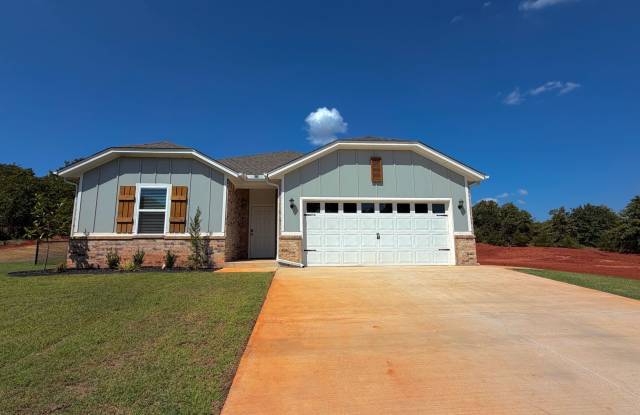 New Construction 3 Bedroom, 2 Bathroom Home on 2.01 Acre Lot in the Ridge Creek Addition! Gallery 3
