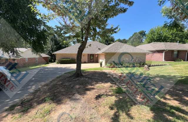 Spacious 4 Bedroom photos photos