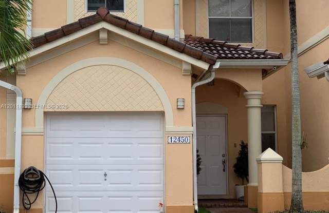 12450 SW 125th Ter photos photos