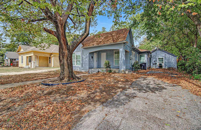 109 Dallas Avenue Gallery 2
