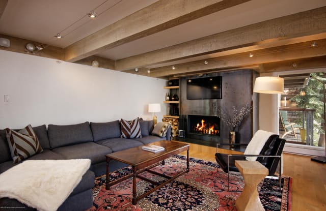 1034 E Cooper Avenue photos photos