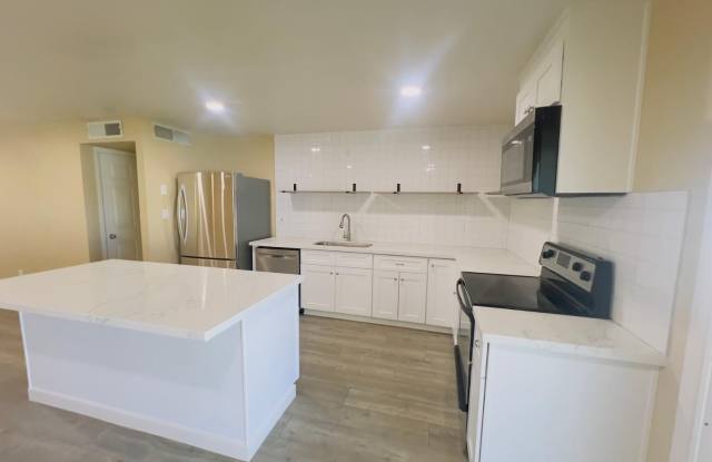 4016 E Eugie Avenue photos photos