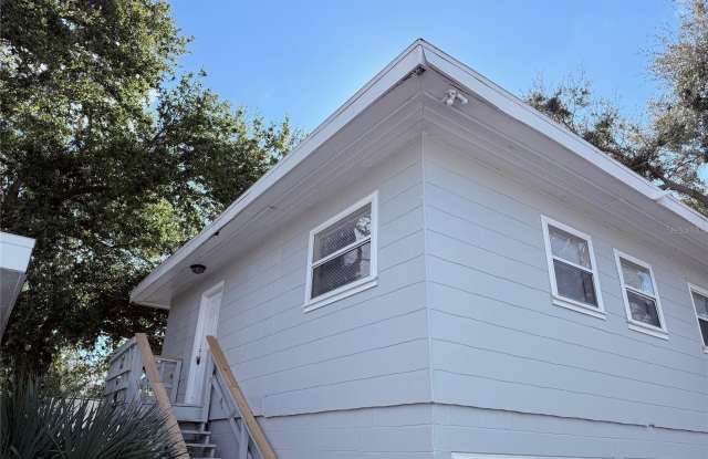 986 22ND AVENUE S photos photos