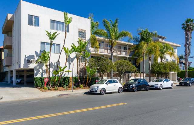 3810 Wade photos photos