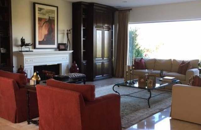 5964 N ECHO CANYON Drive Gallery 3