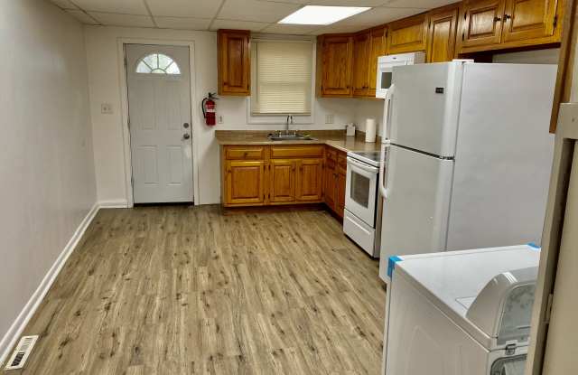 46 Main St - 46 Main Street, Pennsville, NJ 08070
