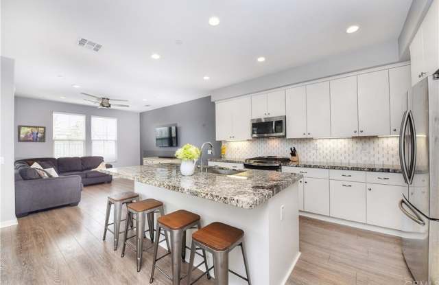 65 Finch - 65 Finch, Lake Forest, CA 92630