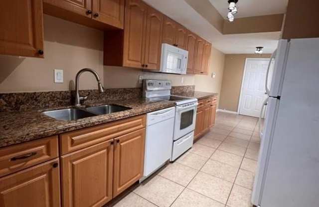 3177 CORAL SPRINGS Drive Gallery 1