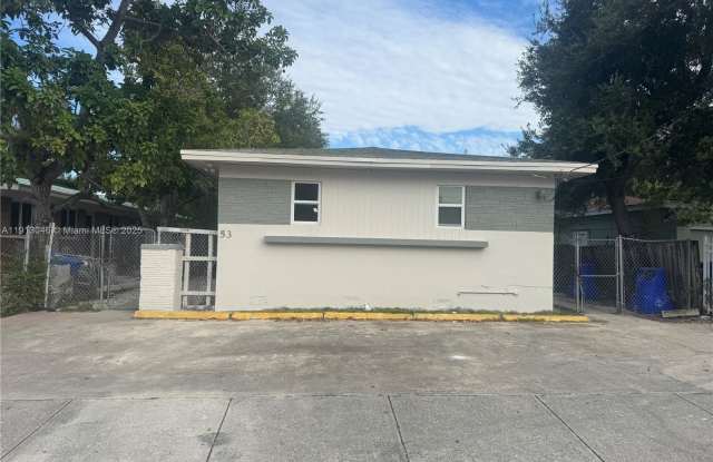 53 NE 56th St photos photos