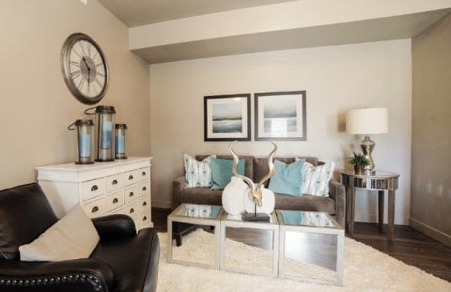 880 South Main Street Unit D22 - 880 Main Street, Clearfield, UT 84015