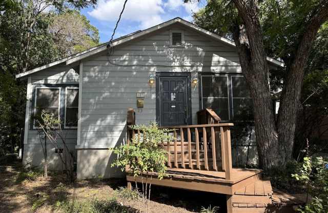 807 Bouldin Ave Gallery 2
