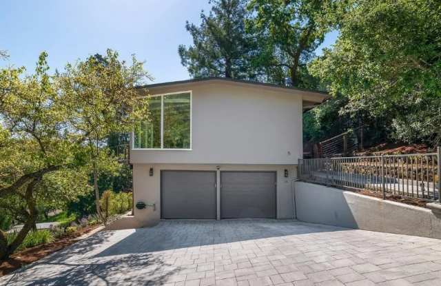 5 Oak Springs Drive - 5 Oak Springs Drive, San Anselmo, CA 94960