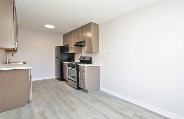 675 Greenfield Court Gallery 3
