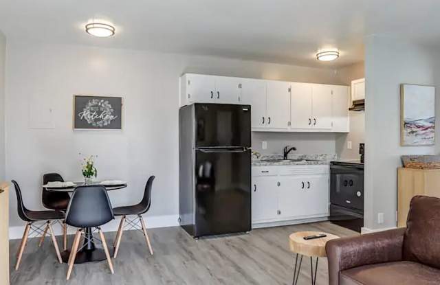 The Lily Grace Apartments Gallery 4