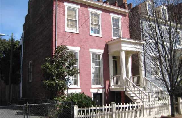 12 W Clay Street photos photos