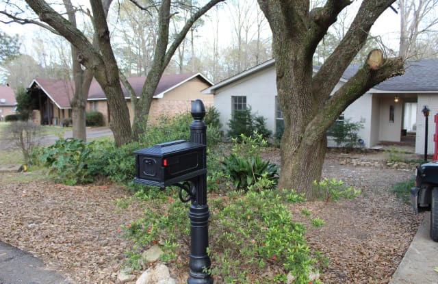 102 Oak Drive - 102 Oak Drive, Rankin County, MS 39047