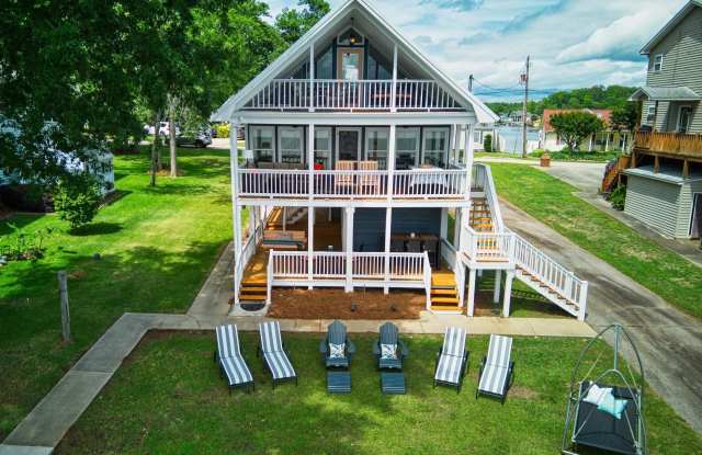 200 Mariners Pointe Road - 200 Mariners Pointe Road, Newberry County, SC 29127
